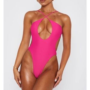 White fox Colombia one piece